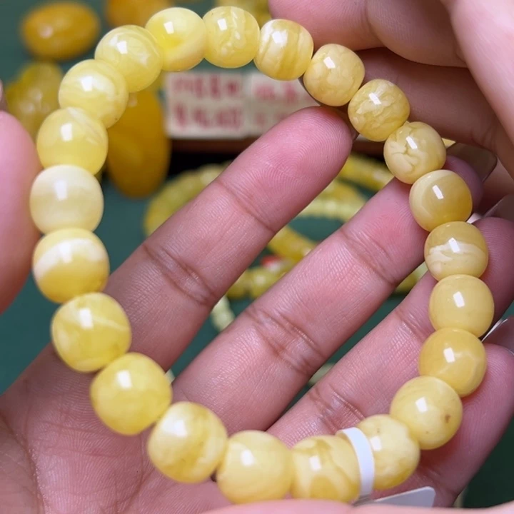 蜜蜡未镶嵌珠宝奇石