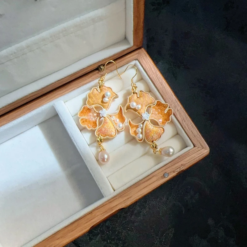 非金属布艺耳饰 浅金复古宫廷植物花卉女耳环复古法式三生有杏