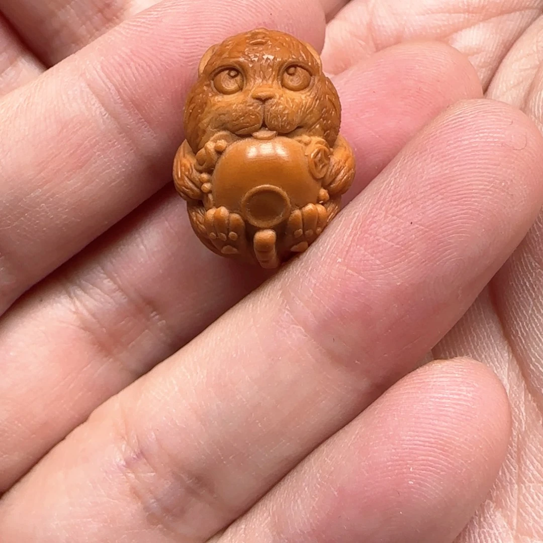 橄榄核吊坠干饭虎