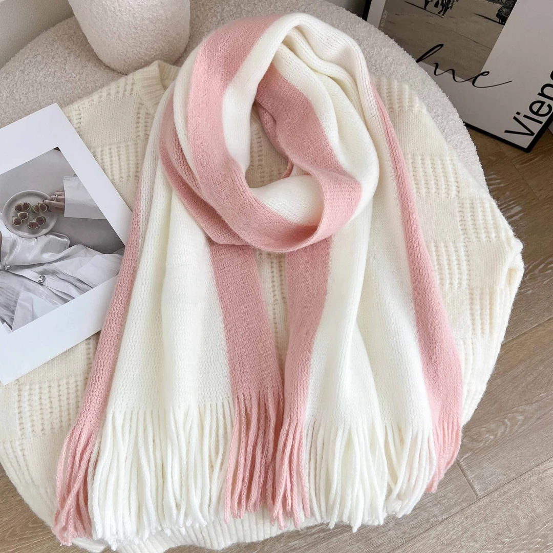 2025新款保暖围巾女氛围感时尚流苏披肩秋冬拼色多巴胺围脖批发