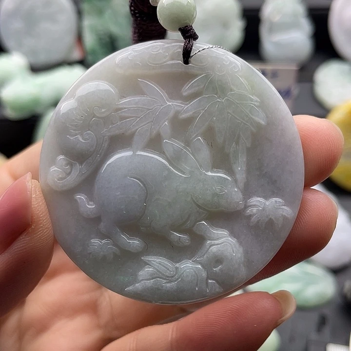 翡翠未镶嵌颈饰天然翡翠