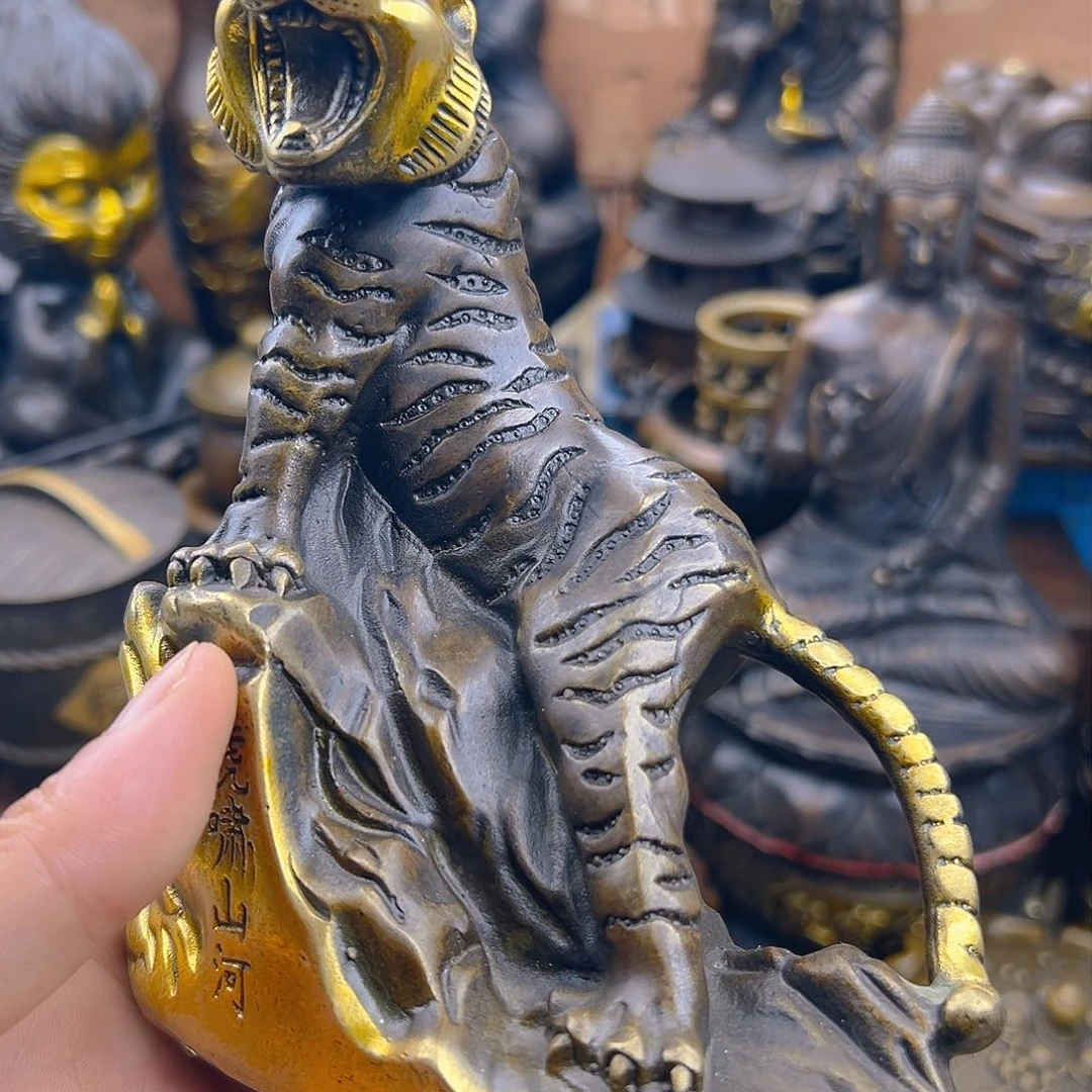 公*王铜工艺美术品等艺术品的