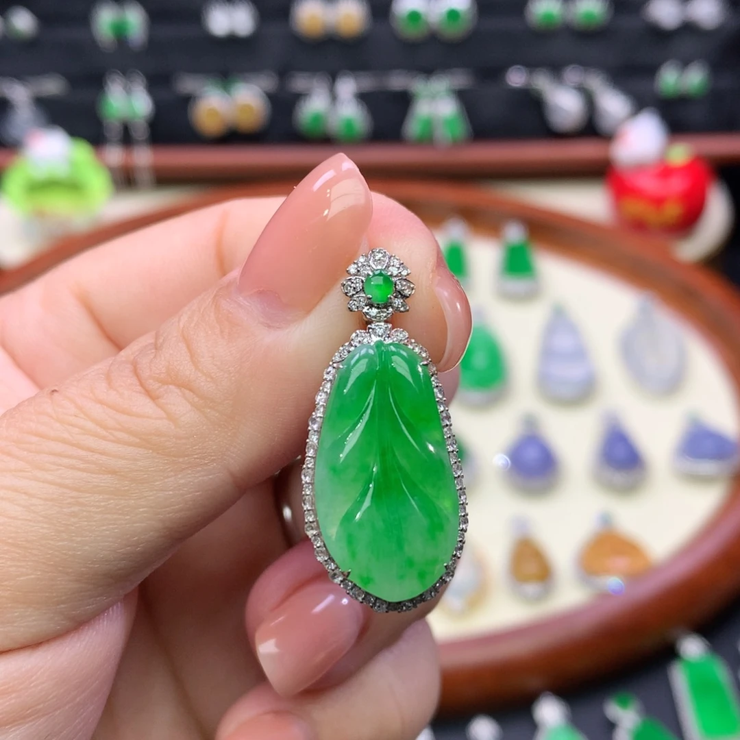 翡翠18K金镶嵌吊坠(不含链)