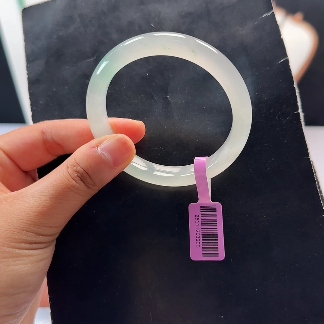 石英质玉合金手镯