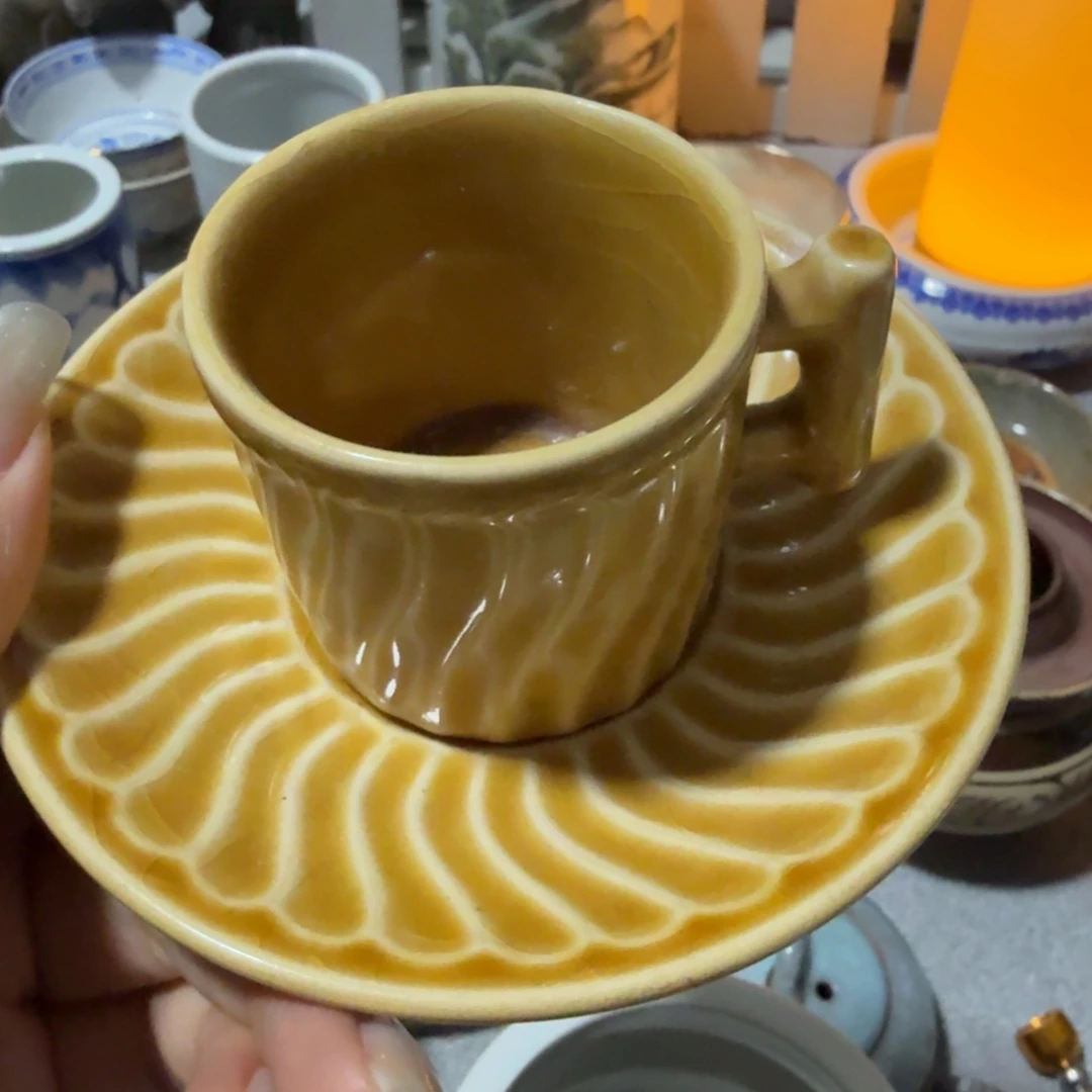 八***佛黄鼬小杯子杯垫一套完整