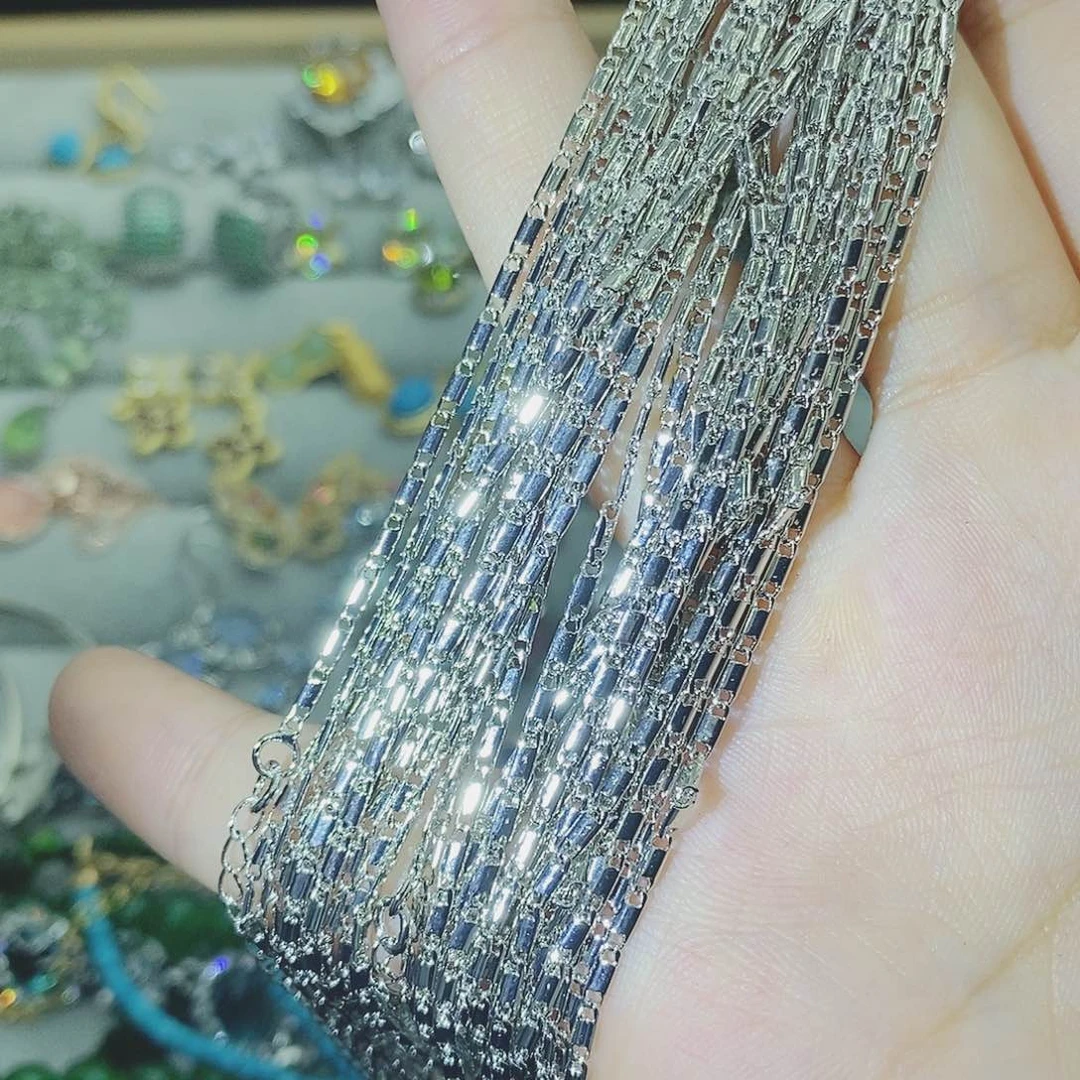 【闪购商品】银S925镶嵌耳饰托帕石