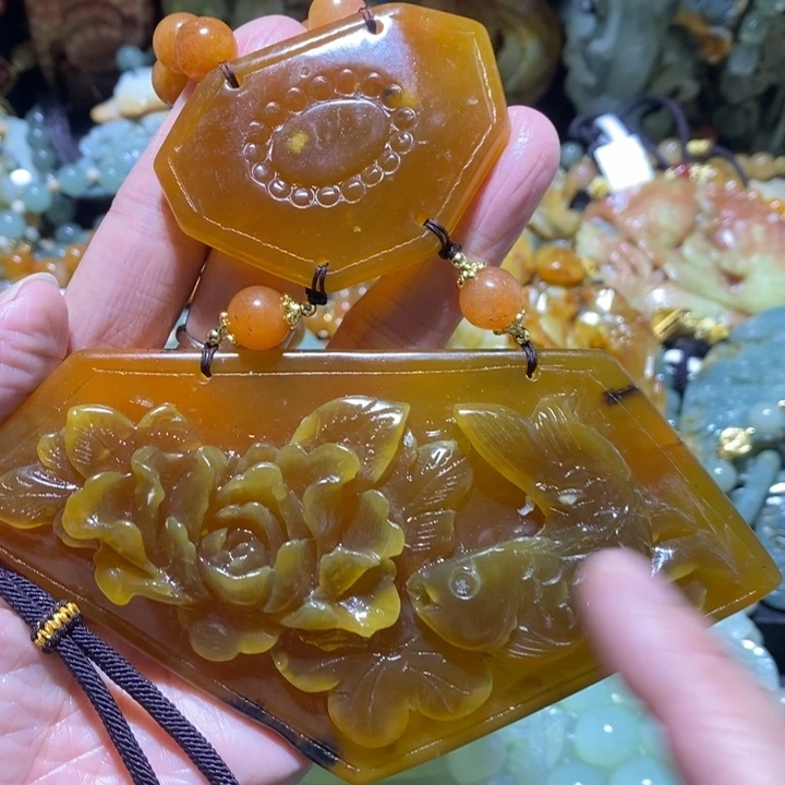 岫玉岫玉吊坠未镶嵌