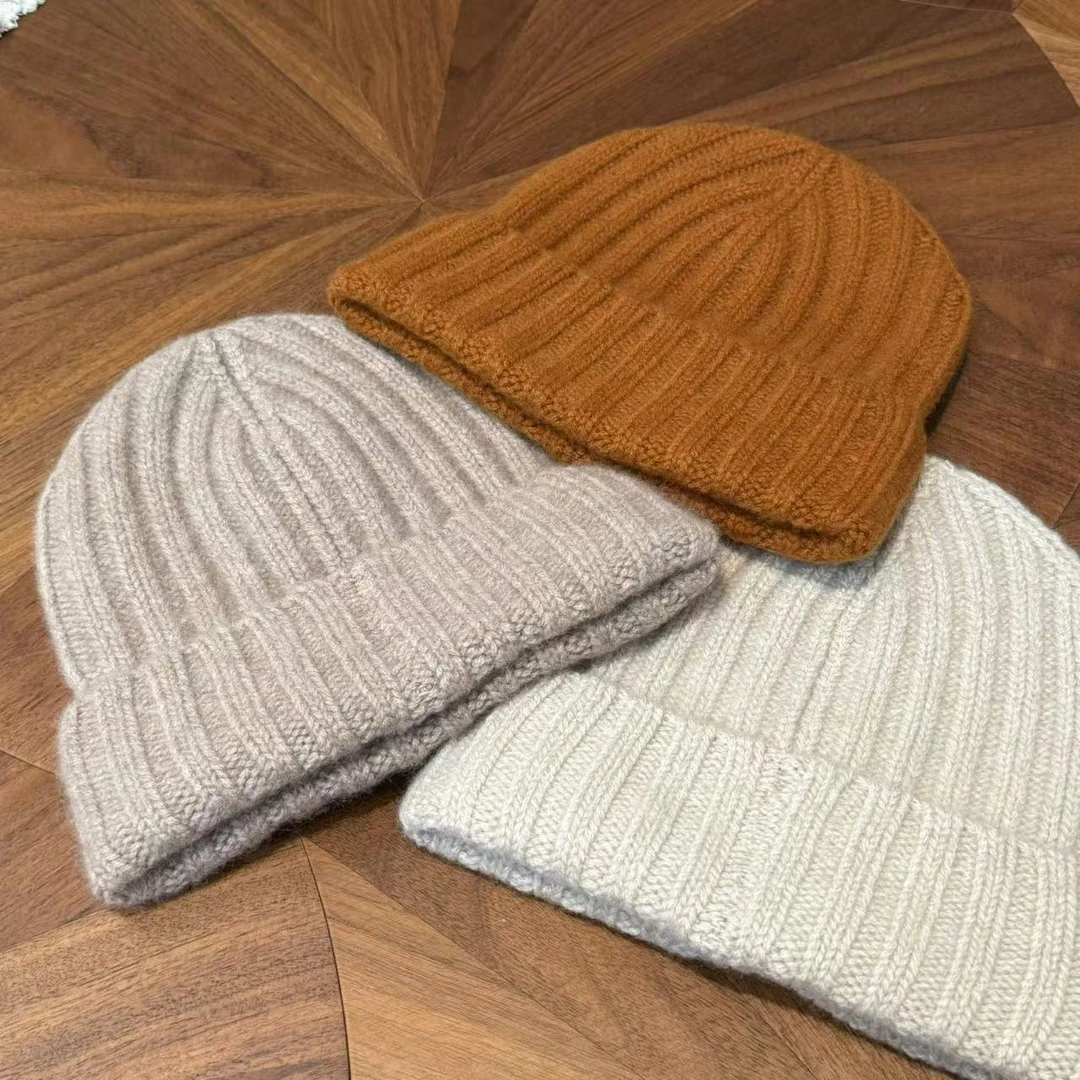 漫颜刘2024冬款羊绒混纺针织帽甜美复古简约百搭锥顶套头帽