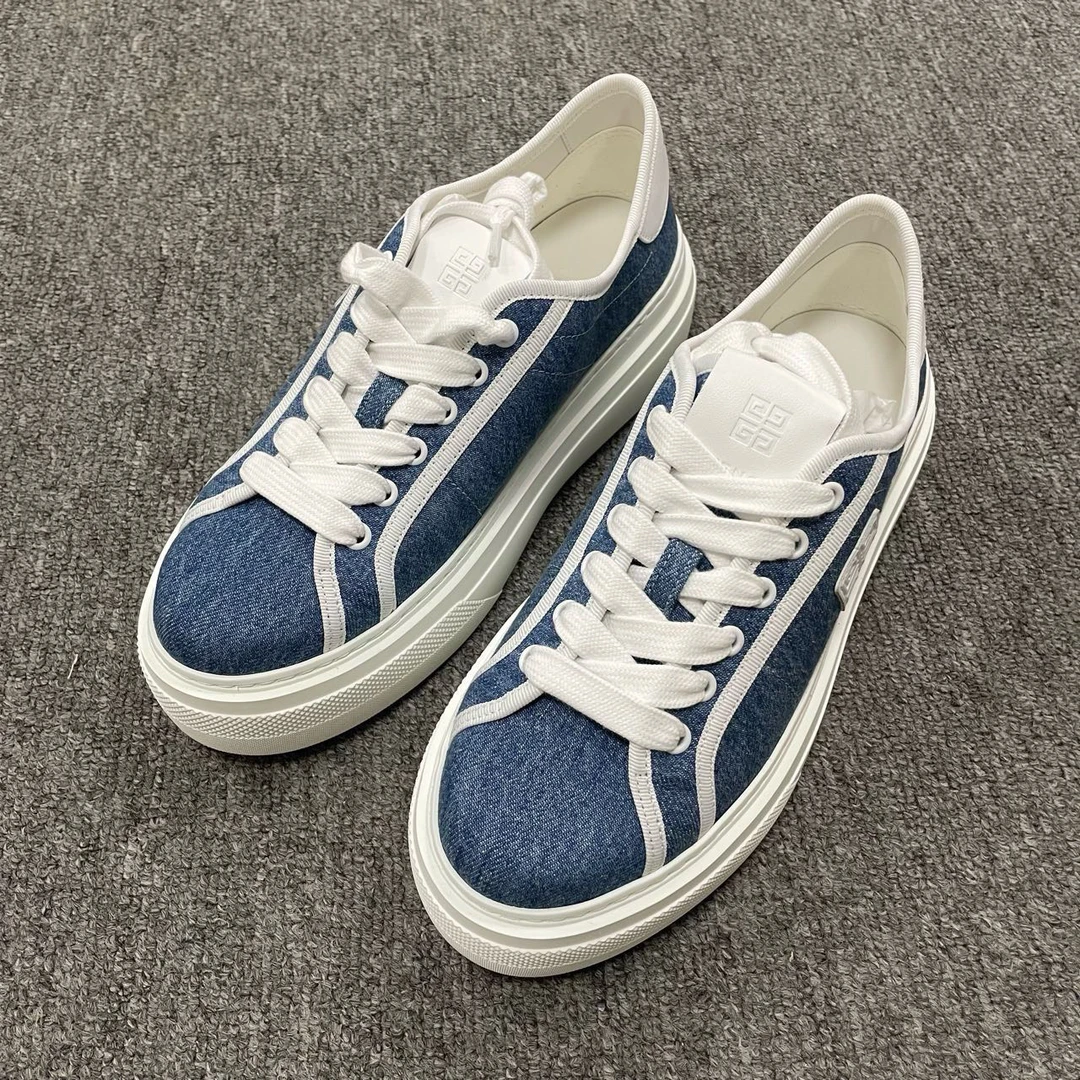 99新 Givenchy/纪梵希 （有盒）厚底低帮系带时尚板鞋  38码/5892