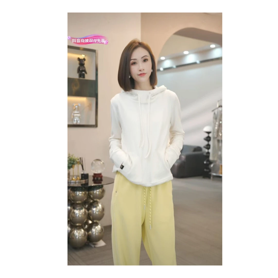 熙薇休闲连帽上衣【青春女高】冬季新款时尚气质卫衣F7007