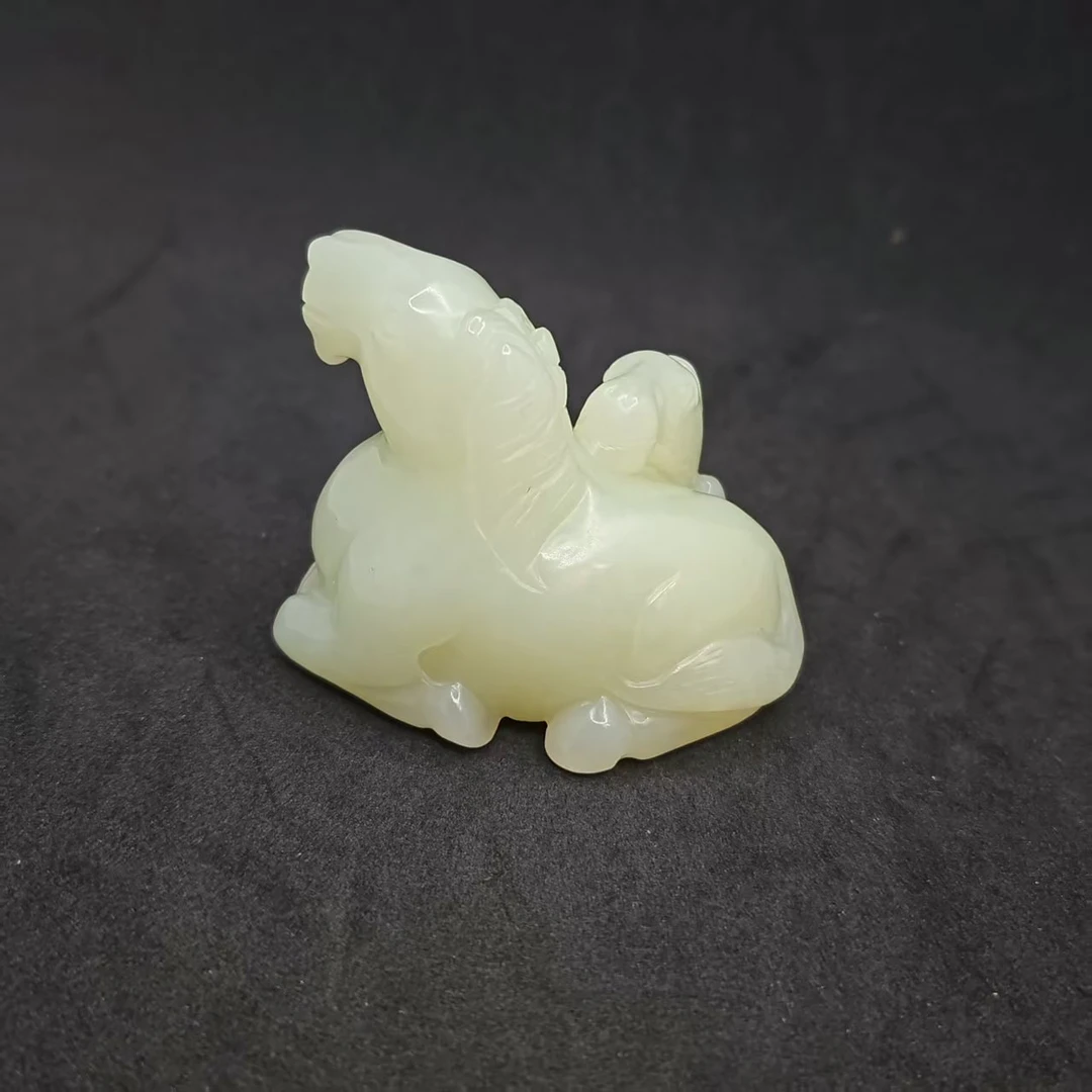 57G90   清   和田玉玉马摆件