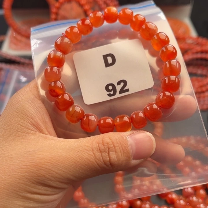 南红玛瑙未镶嵌多样性发货默认微瑕称重9mm