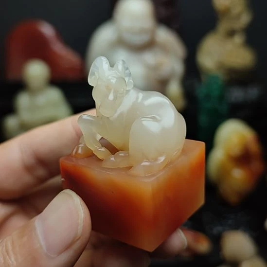 寿山石印章一枚摆件