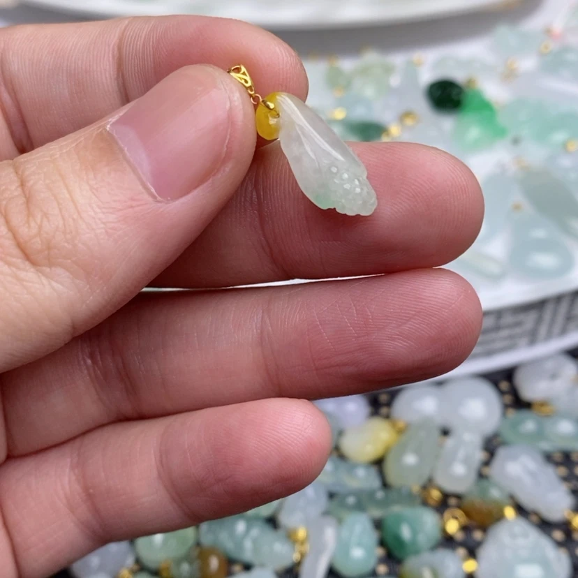【闪购商品】翡翠18K金镶嵌吊坠(不含链)小玉米