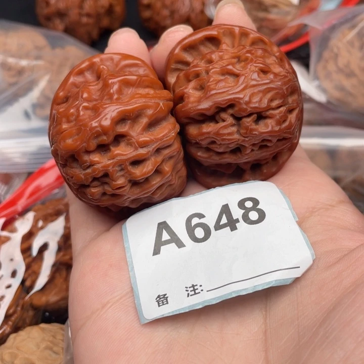 文玩核桃吊坠核桃