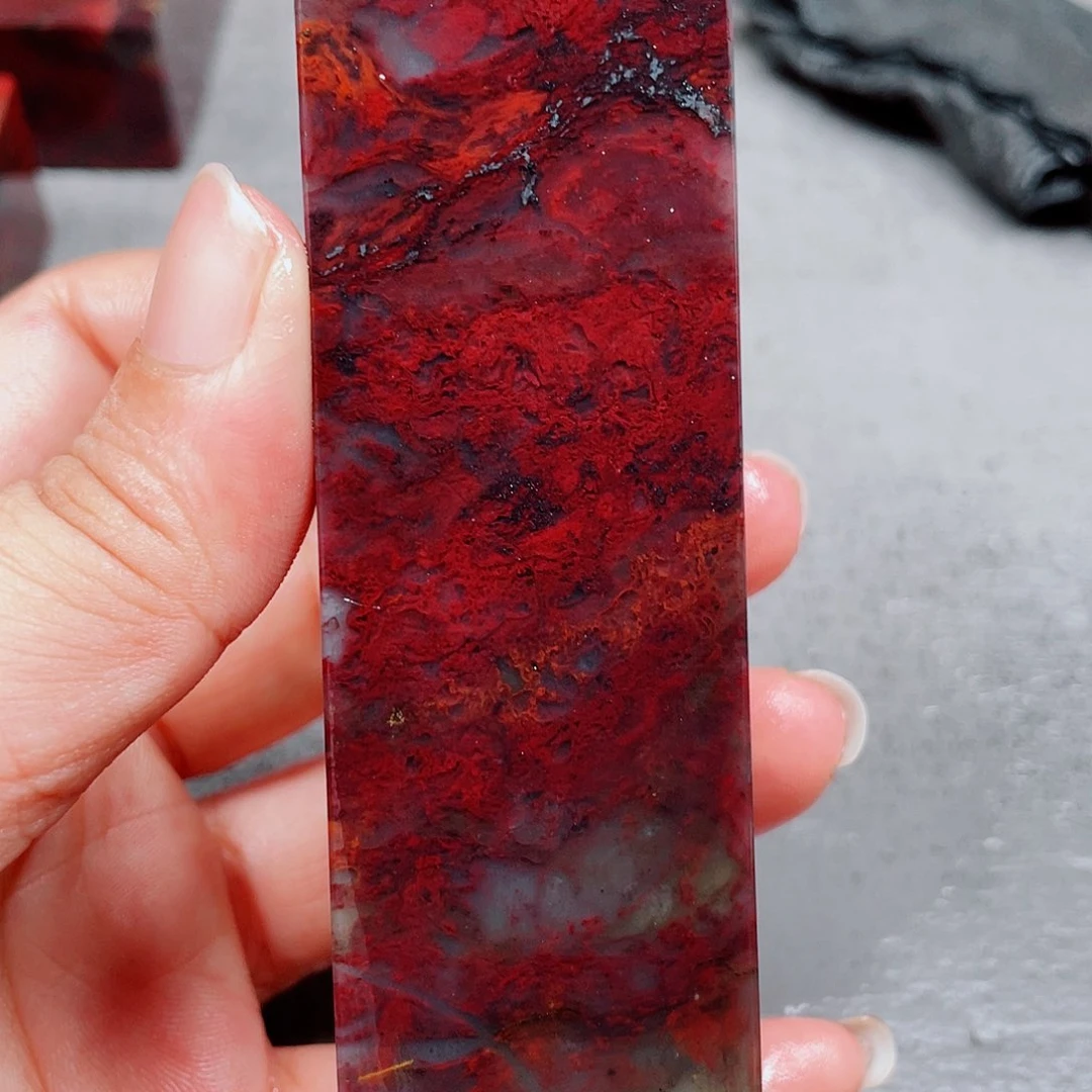 【闪购商品】玉桂林鸡血玉印章镇尺8