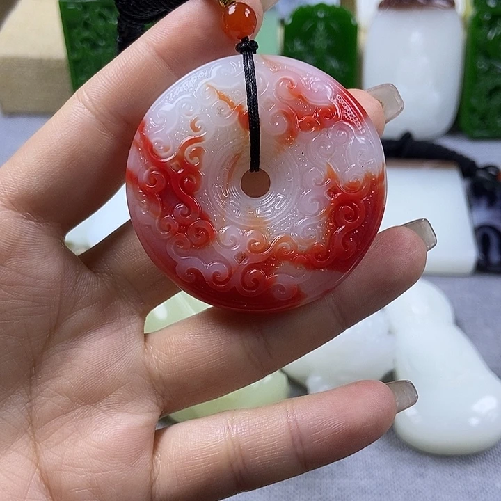 颈饰未镶嵌和田玉