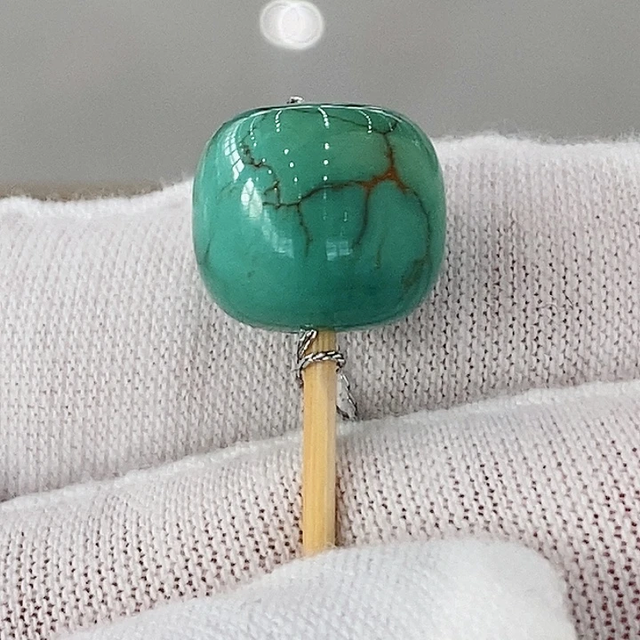 绿松石未镶嵌珠宝奇石12