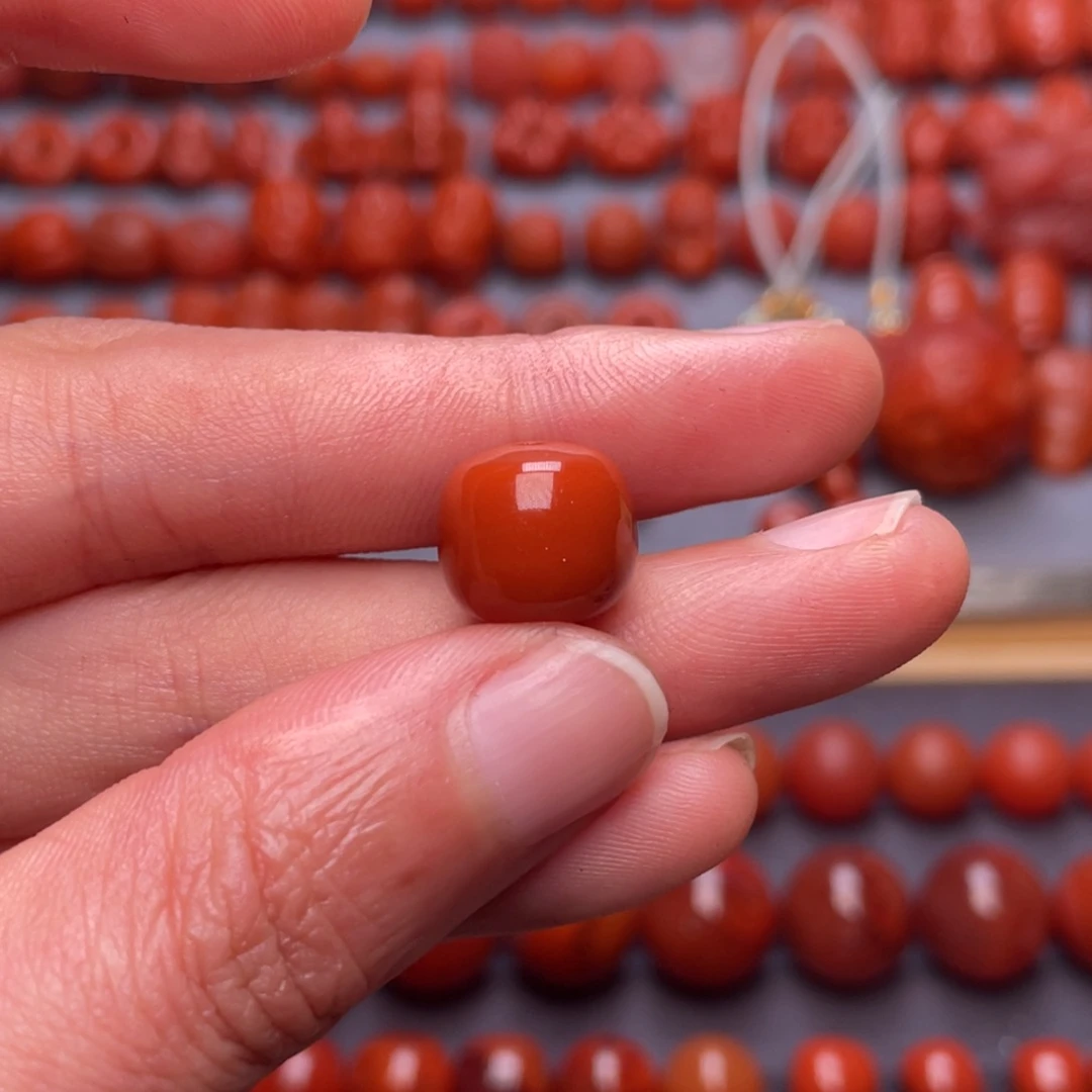 南红玛瑙其他未镶嵌L****?W11.6瓦西锦红老型珠