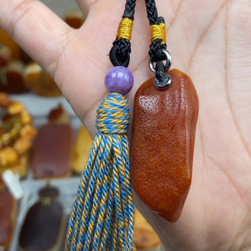 【闪购商品】琥珀颈饰未镶嵌