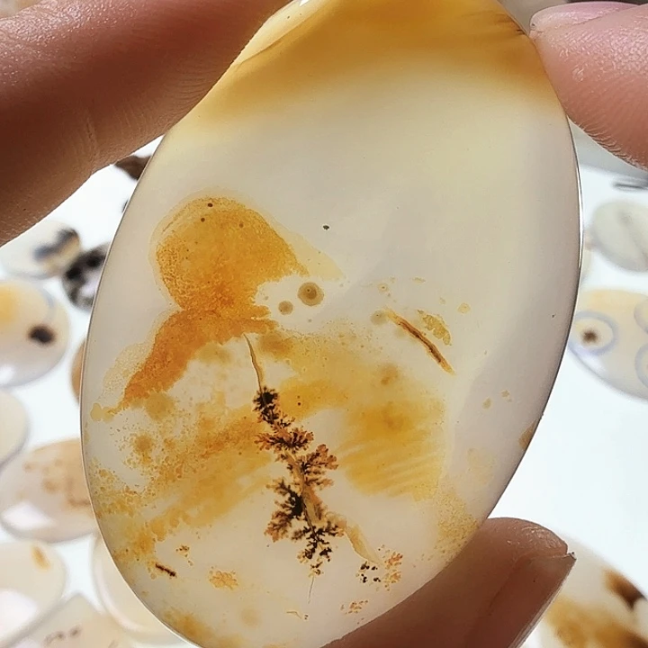 玛瑙/玉髓未镶嵌珠宝半成品