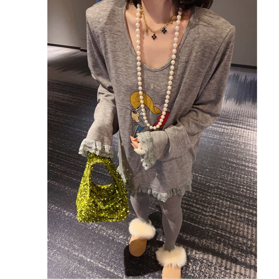 十三行定制U型领打底衫女垫肩时尚水印拼接蕾丝中长款T恤衫