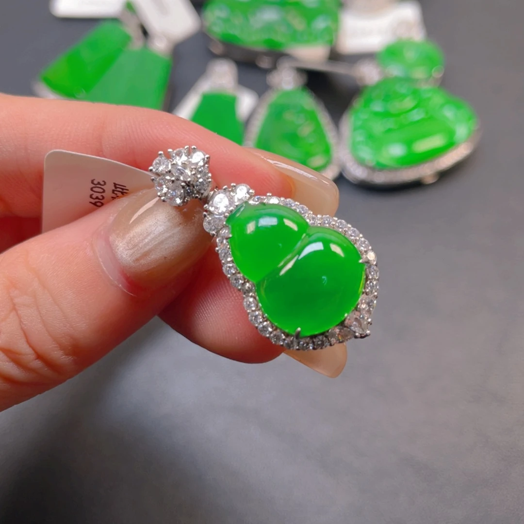 翡翠银S925镶嵌颈饰