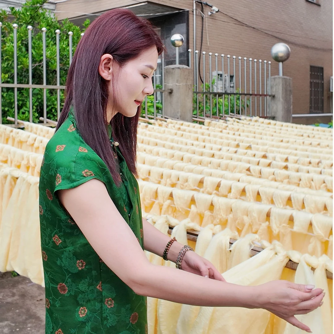 芸诗语正品桐乡非遗蚕丝被古法手工黄金桑蚕丝长丝优等品婚被夏被