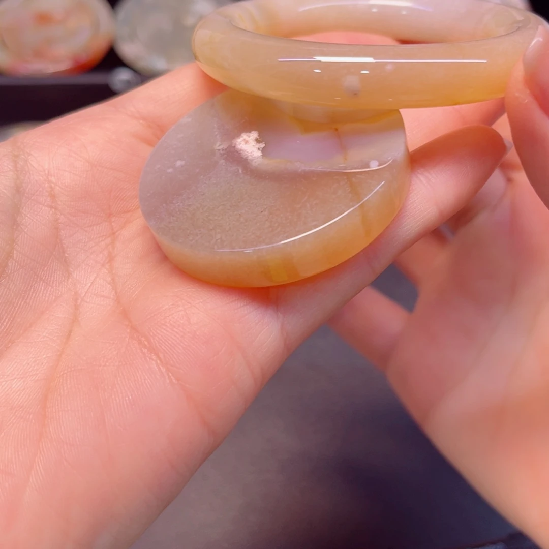 玛瑙/玉髓未镶嵌手镯53