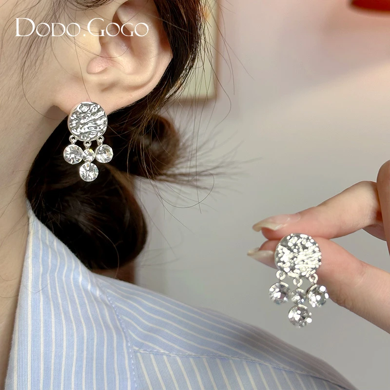 DODOGOGO 合金合成锆石耳饰 气质轻奢时尚百搭小众简约精致耳钉女