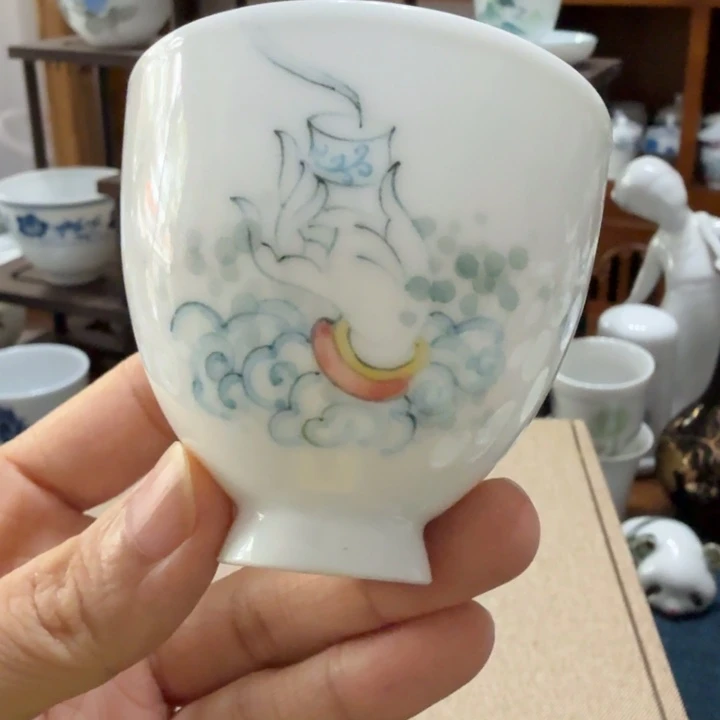醴陵釉下手绘茶杯主人杯