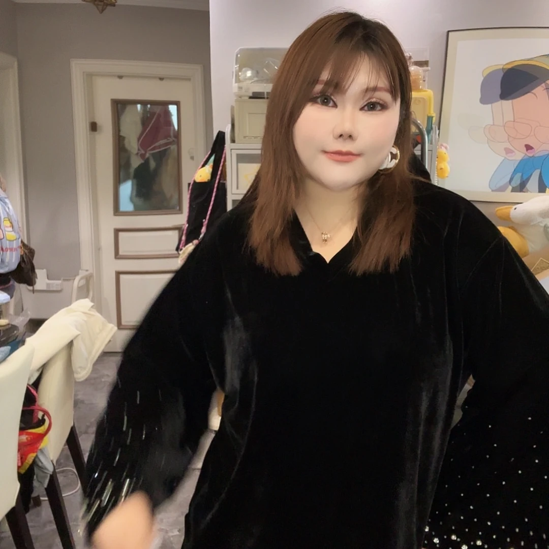 丝绒闪钻套装大码