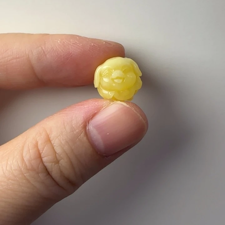 琥珀未镶嵌戒指琥珀