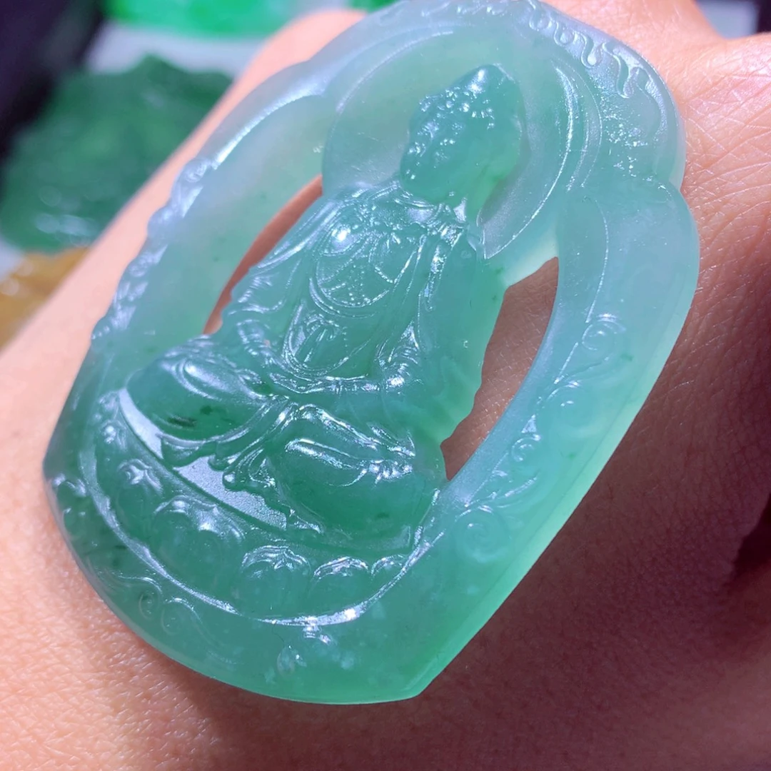 定制翡翠未镶嵌天然翡翠A货毛货挂件