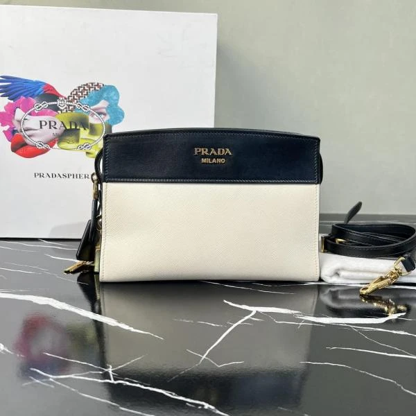 普拉达/95新/包包/250315EV0025/C8359619747