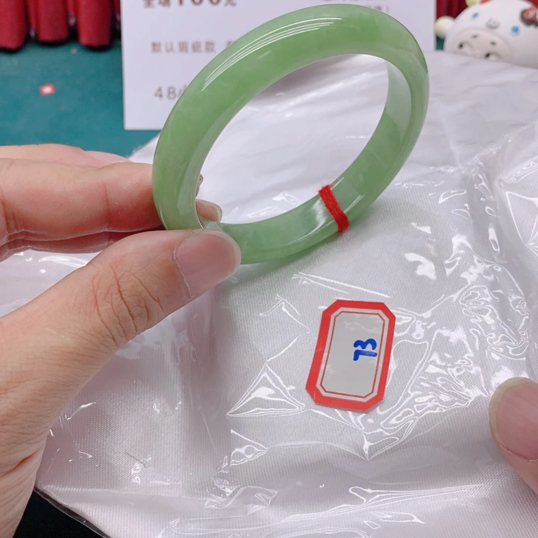 翡翠手镯未镶嵌恸733333/58