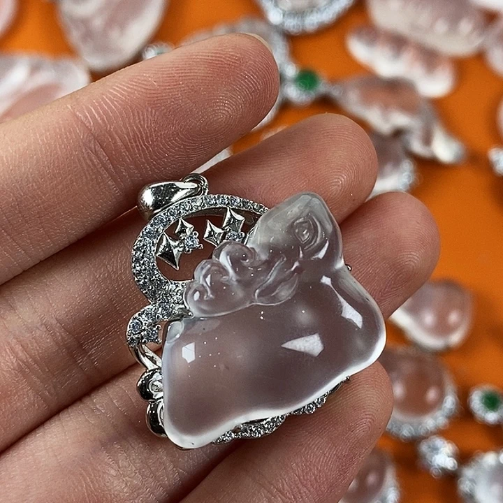 石英质玉银S925镀金镶嵌颈饰