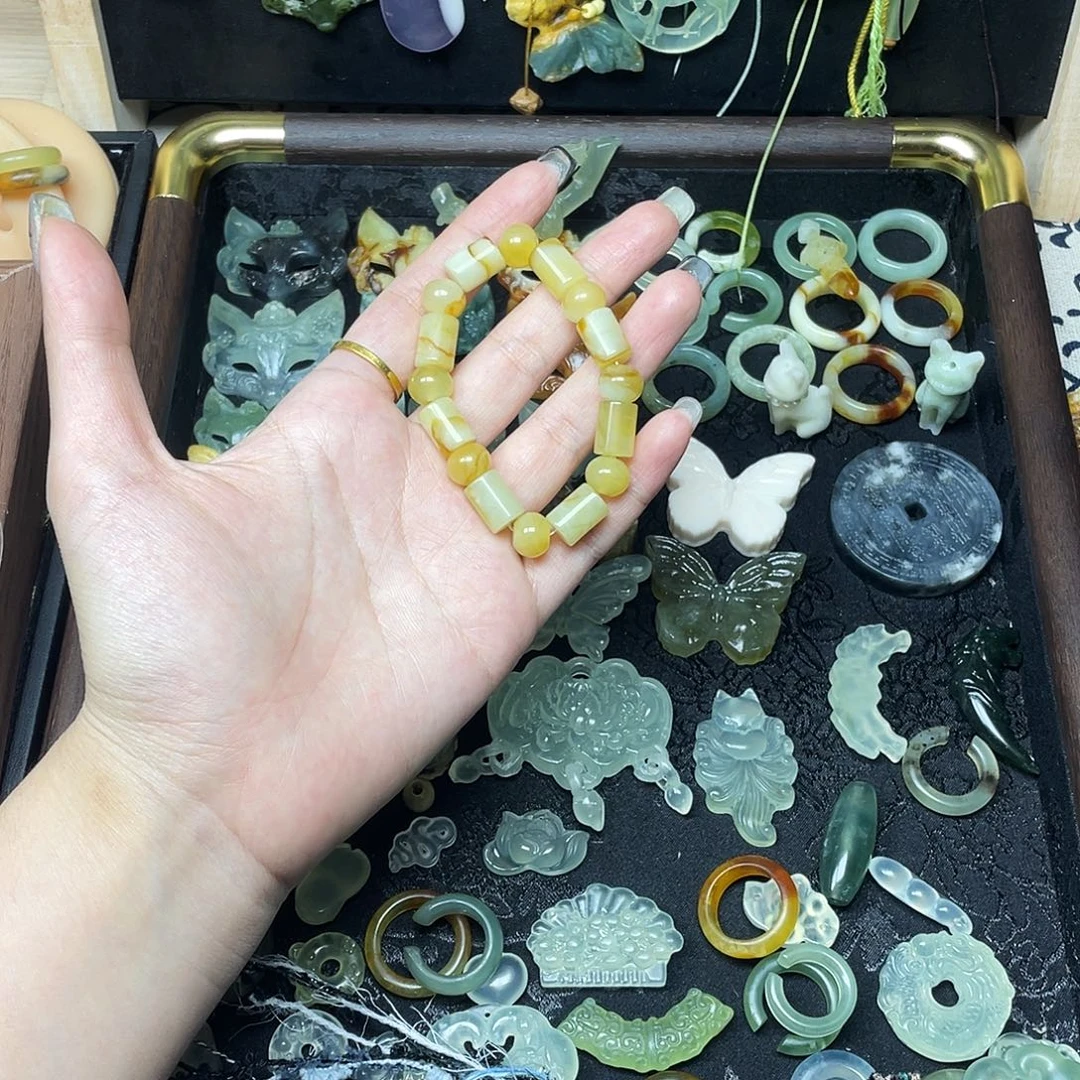 蛇纹石玉未镶嵌颈饰福利