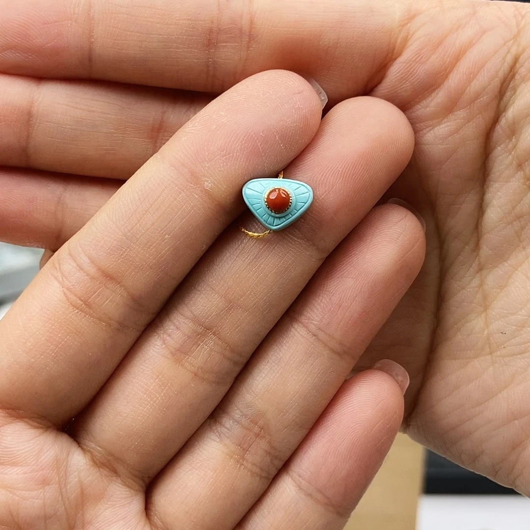 未镶嵌绿松石珠宝奇石