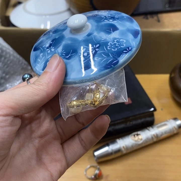 瓷片中古工艺品一件