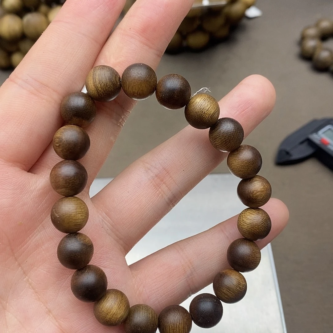 沉香碎屑沉香越南富森红土807号