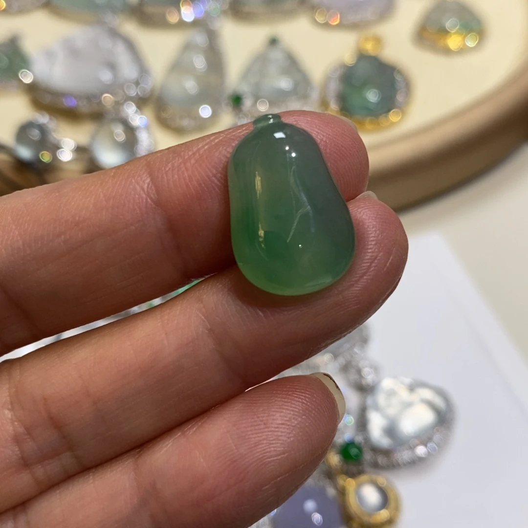 翡翠18K金镶嵌吊坠(不含链)福瓜