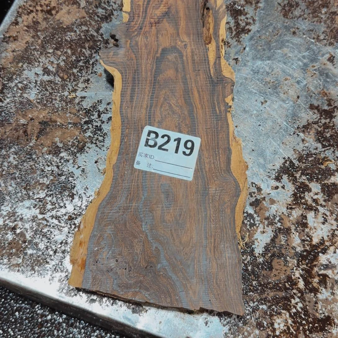 微凹黄檀（南美大红酸枝）219