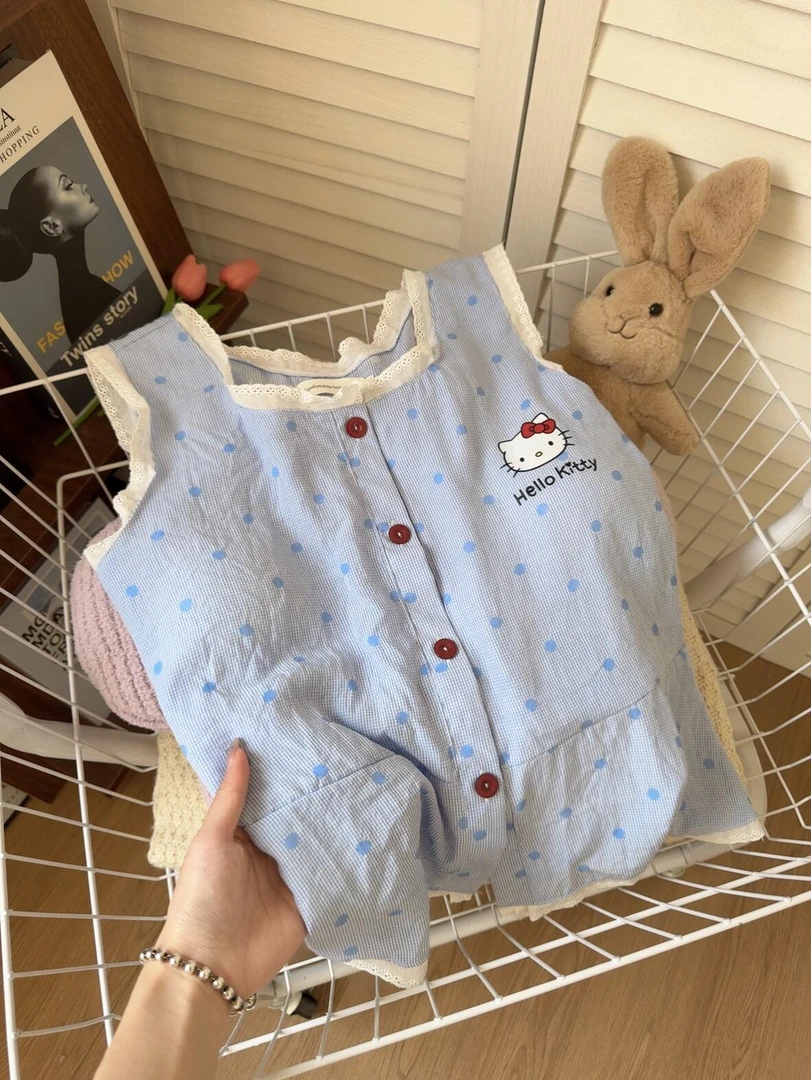 【DMXJ大梦想家】凯蒂猫波点带胸垫花边睡衣女夏季新款背带短裤套装