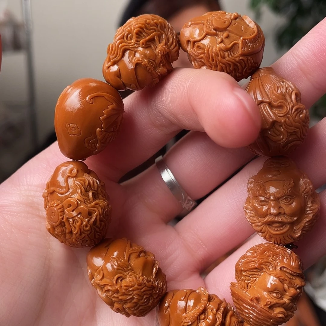 橄榄核手串草帽钟馗