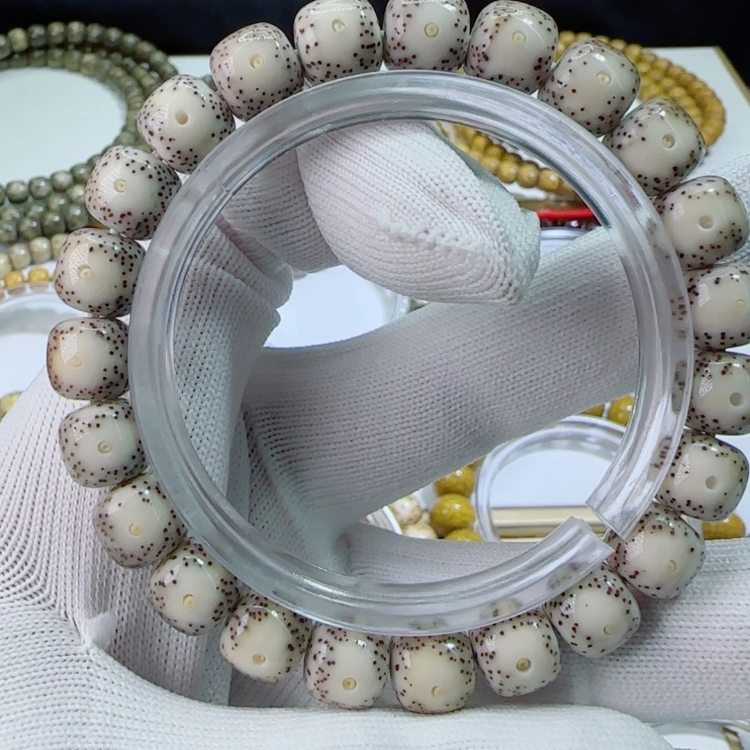 手串星月菩提糯冰大眼10×9