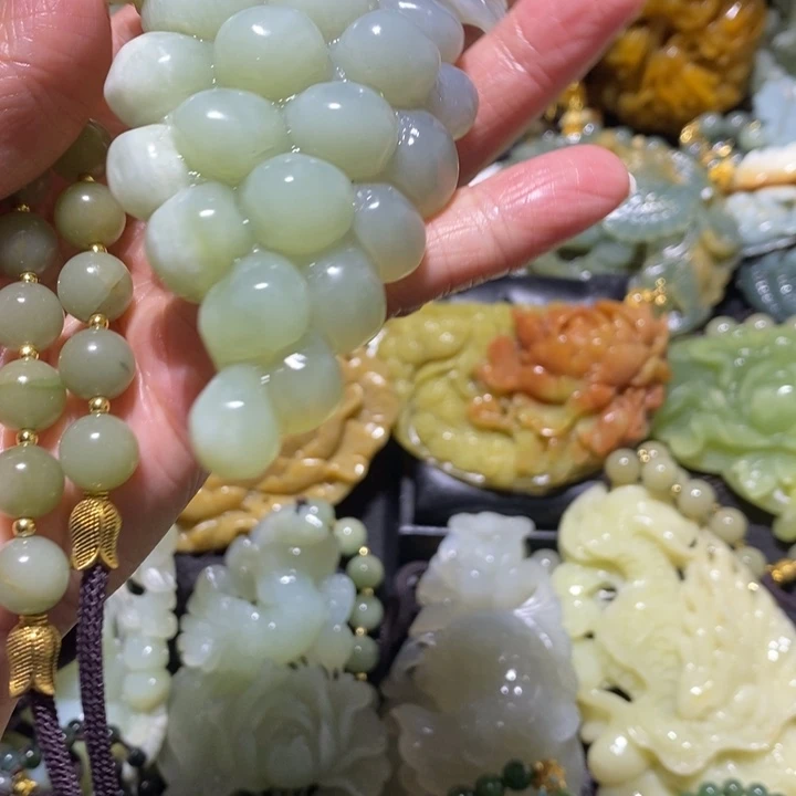 岫玉岫玉吊坠未镶嵌