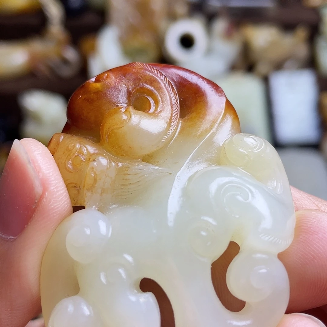 梦***海和田玉未镶嵌颈饰