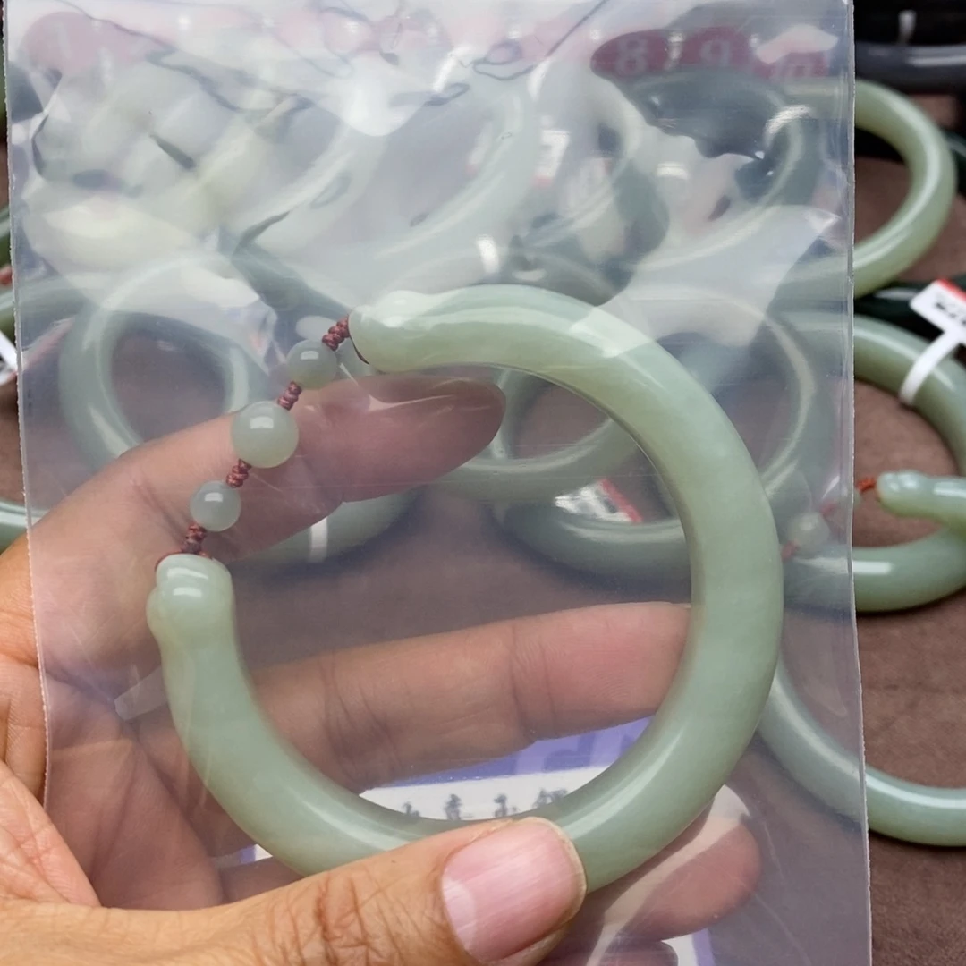 和田玉手镯未镶嵌林****店