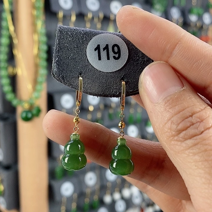 和田玉耳饰18K金镶嵌